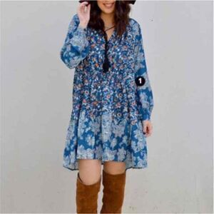 Xs/s Blue floral flowy dress